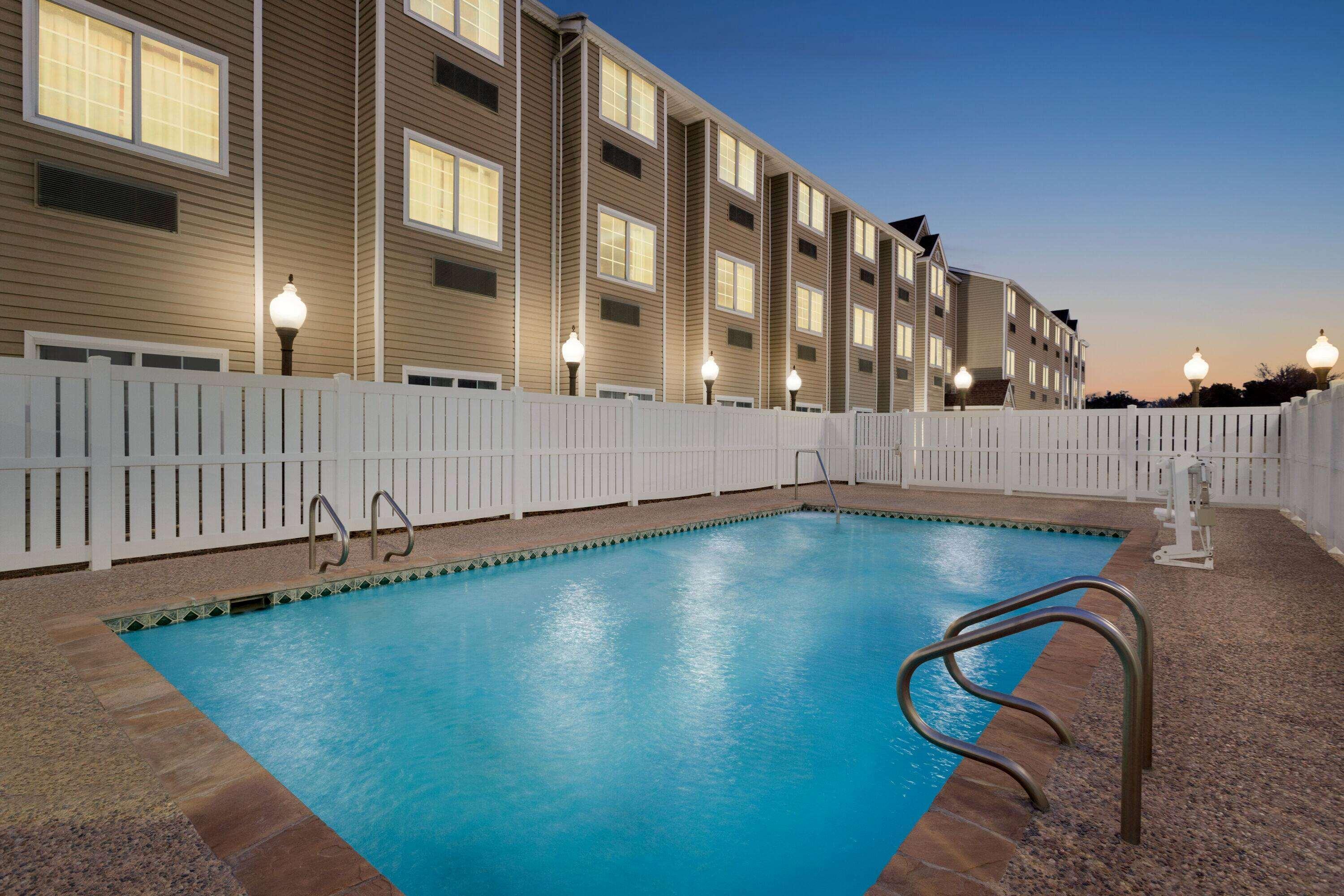 Hotel Super 8 By Wyndham San Antonio Airport North Esterno foto