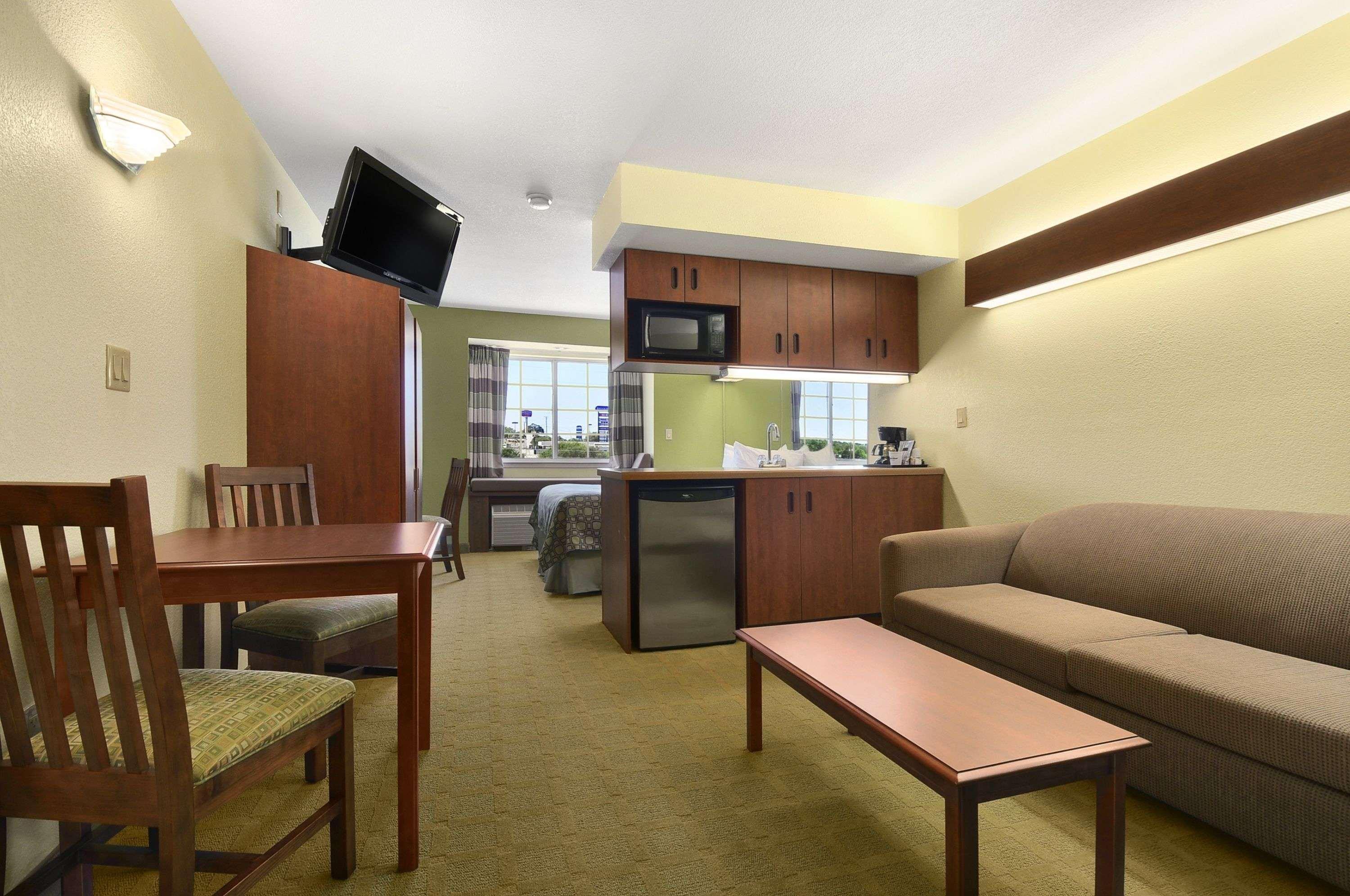 Hotel Super 8 By Wyndham San Antonio Airport North Esterno foto