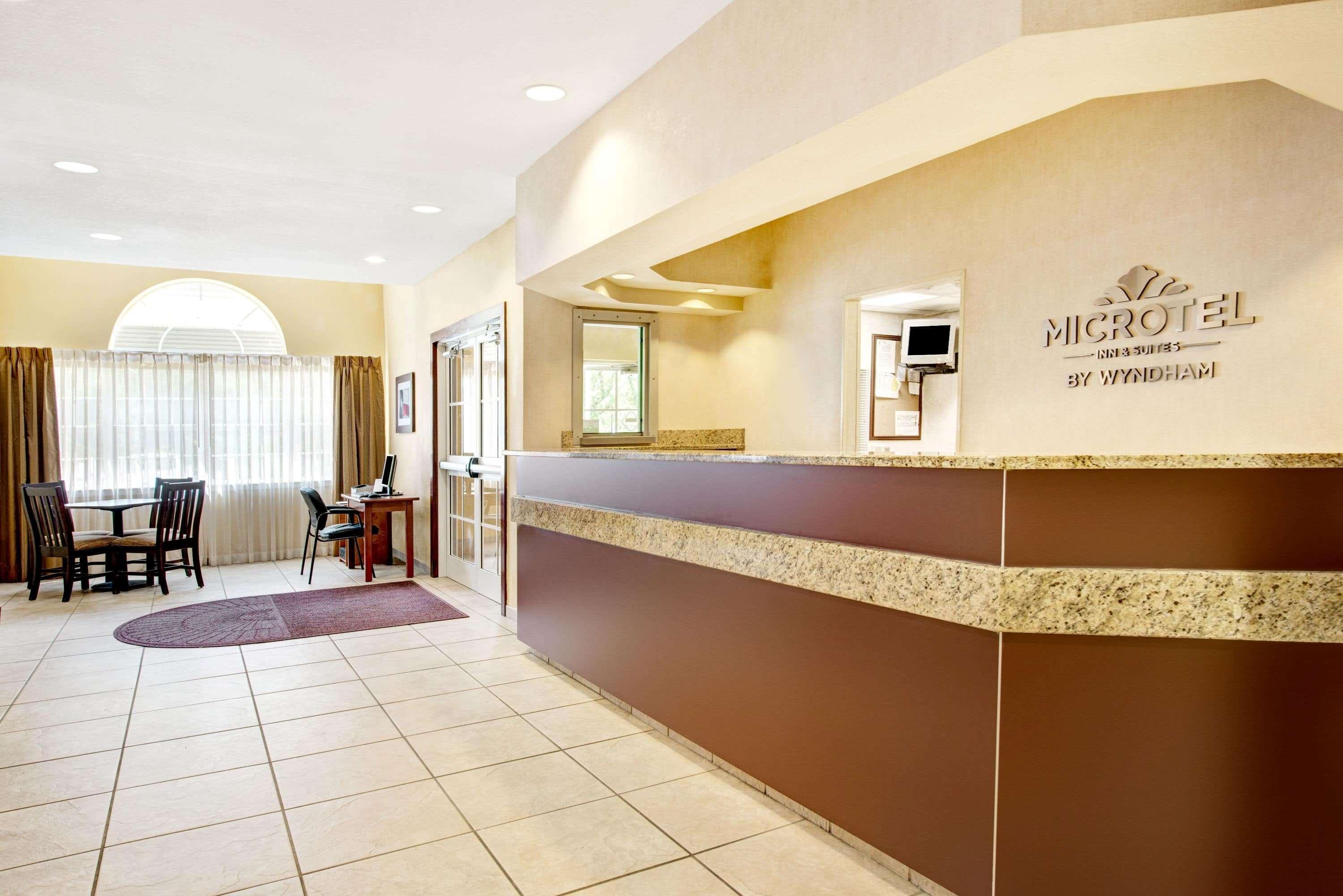 Hotel Super 8 By Wyndham San Antonio Airport North Esterno foto